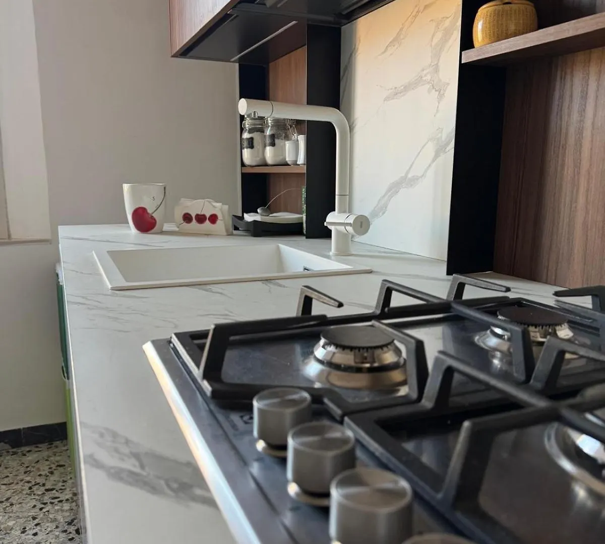 Bologna Station-Fiera Apartment-Free Parking