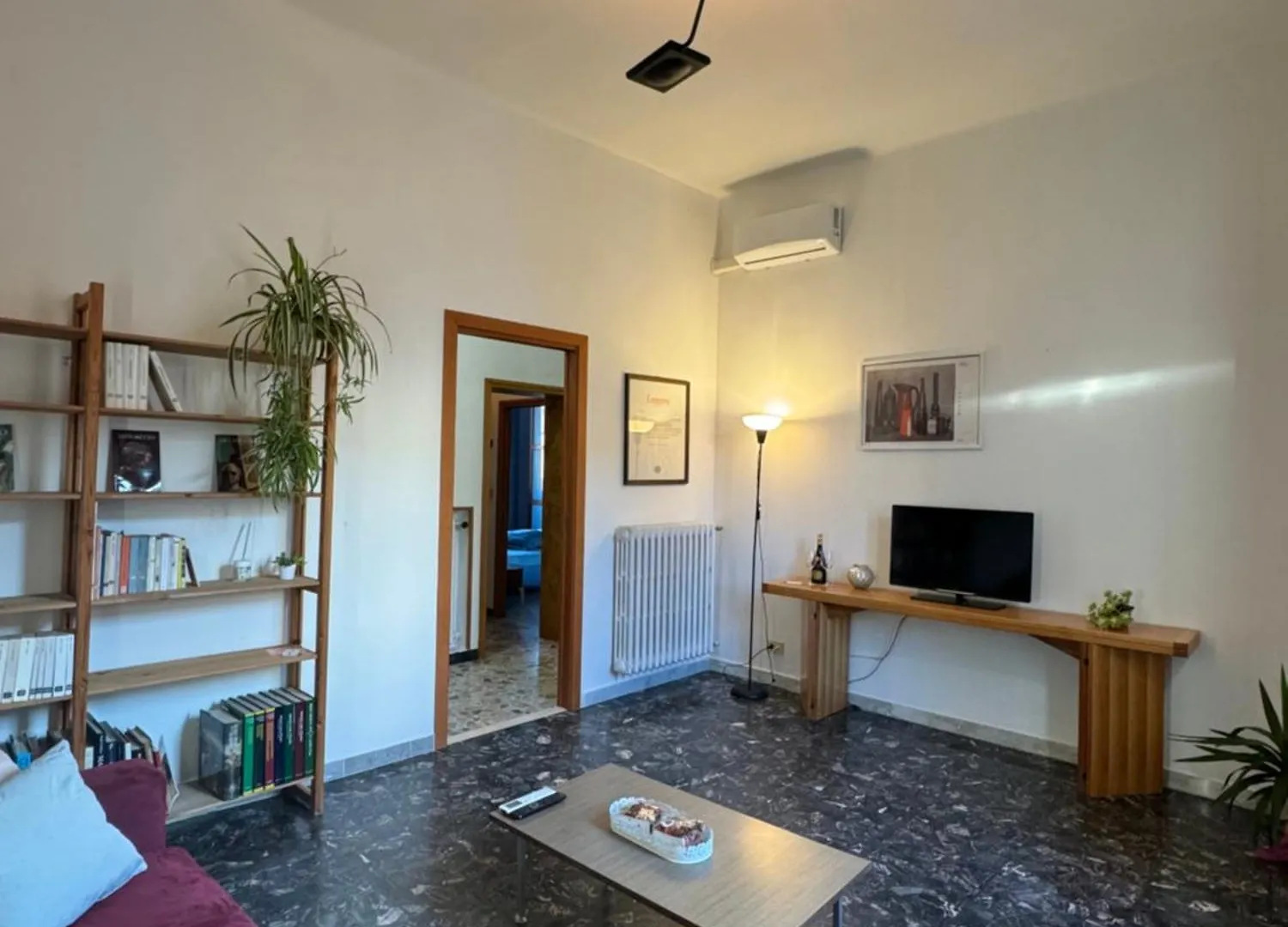 Bologna Station-Fiera Apartment-Free Parking Italy