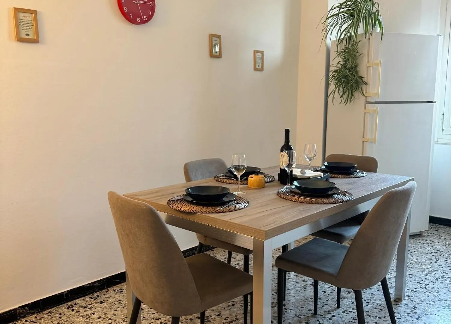 Bologna Station-Fiera Apartment-Free Parking