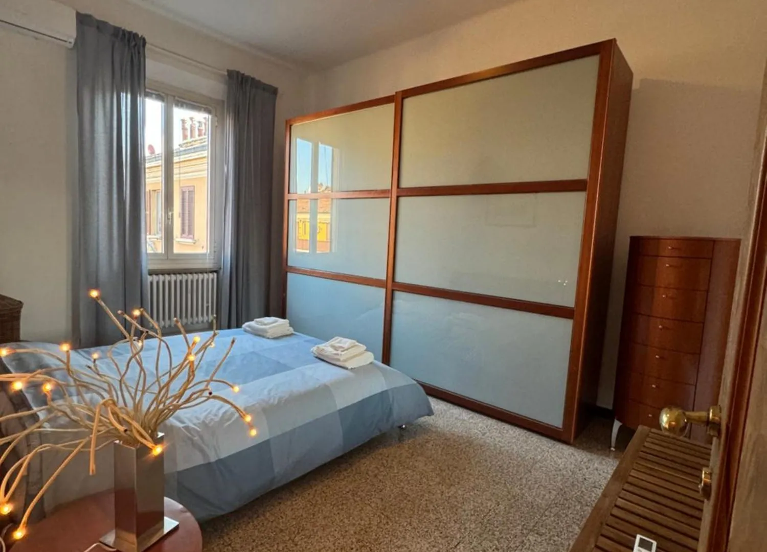 Bologna Station-Fiera Apartment-Free Parking Apartment